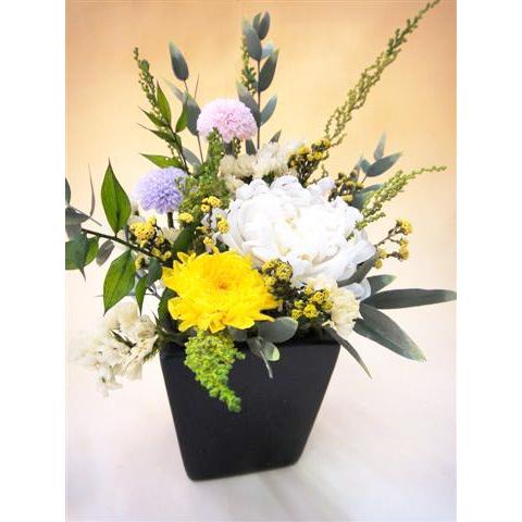 大菊の仏花アレンジ バラなしのオールプリザーブド 喪中 歳暮 供花 盆