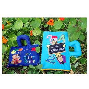布ピクチャーブック MY  QUIET BOOK NEW VERSION Blue MY SCHOOL BOOK英語縫い版2個仕掛ける知育 おもちゃ-知育玩具-ゲーム、おもちゃ
