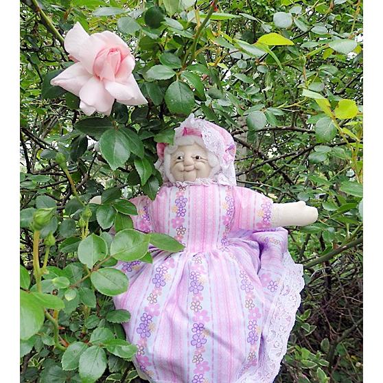 布人形 変身人形 フリップオーバードール 赤ずきん ロングセラー