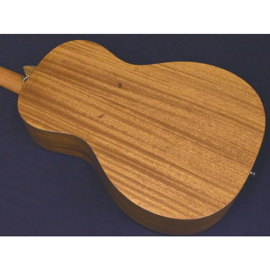 KALA アコースティックギター KA-GTR-PLR（スペア弦、クリップ