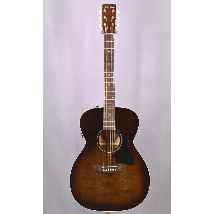 Art&Lutherie Legacy Bourbon Burst QIT (ストラップ＆スペア弦