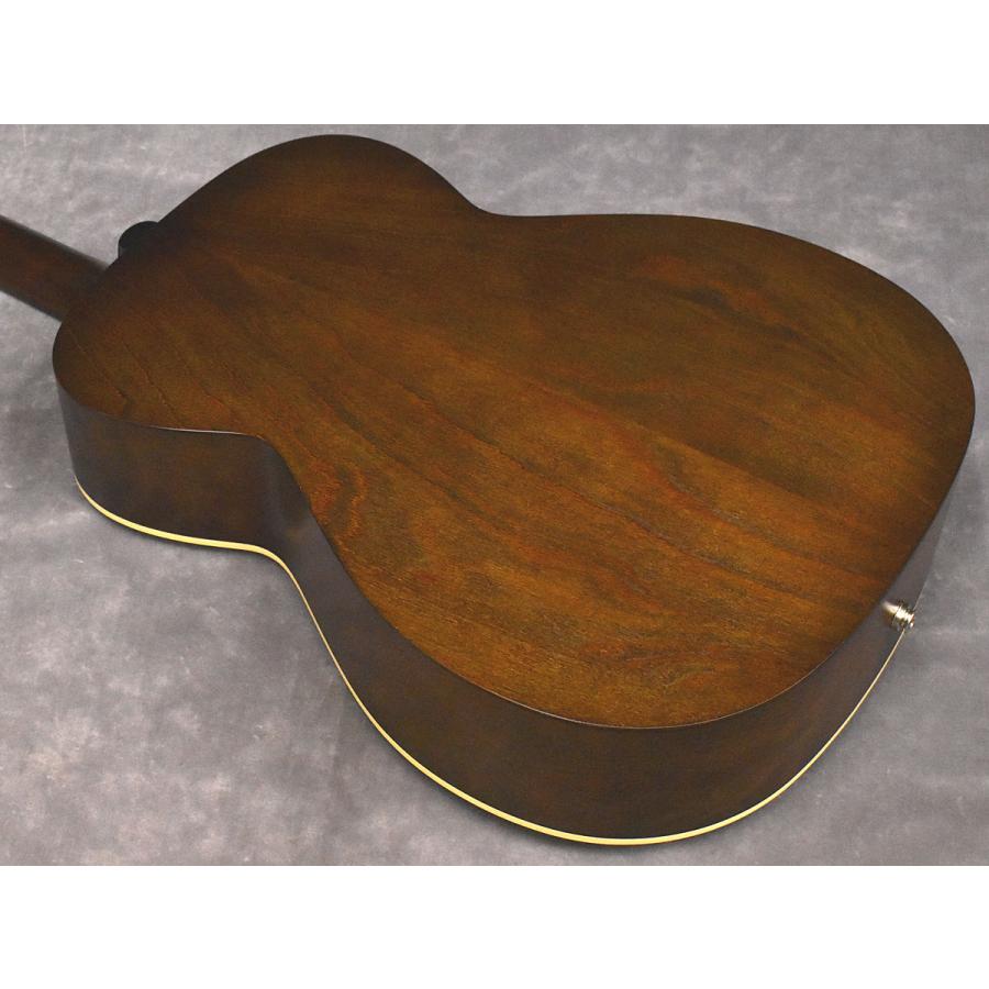 Art&Lutherie Legacy Bourbon Burst QIT (ストラップ＆スペア弦
