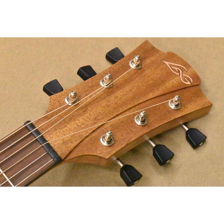 LAG Guitars T70ACE Black & brown（スペア弦付き）ラグギター
