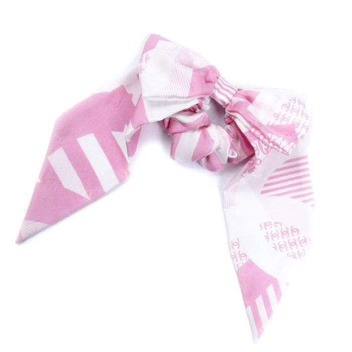 CHANEL シルク リボン付きシュシュ　ココマーク柄　新品未使用 CHANEL（シャネル） シルク リボン ココマーク ヘアアクセサリー