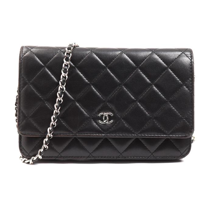 CHANEL（シャネル） チェーンウォレット ラムスキン ショルダーバッグ