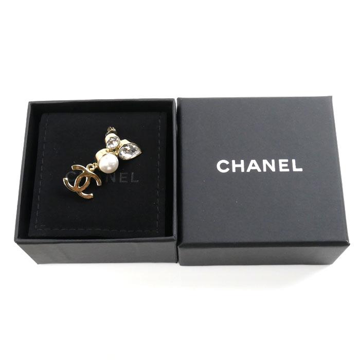 CHANEL（シャネル） メタル フェイクパール ココマーク パール ライン