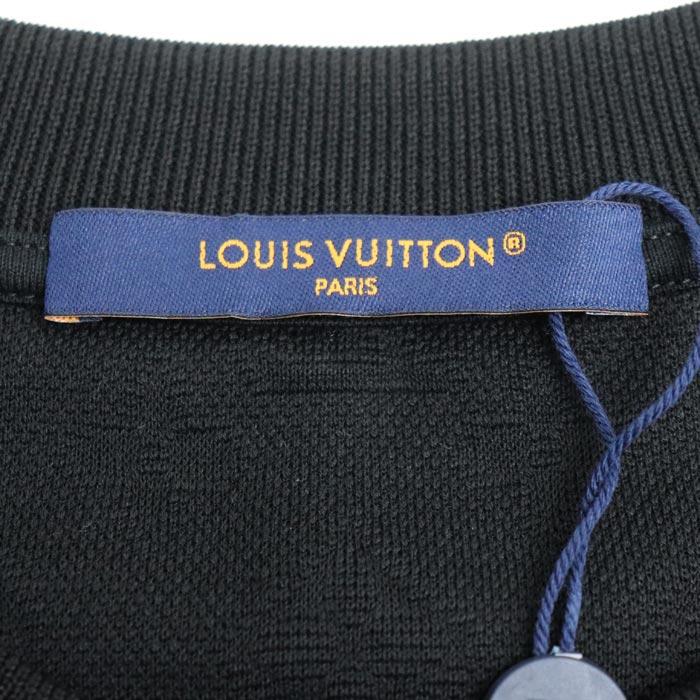 LOUIS VUITTON（ルイ・ヴィトン） シグネチャー 3Dポケット モノグラム