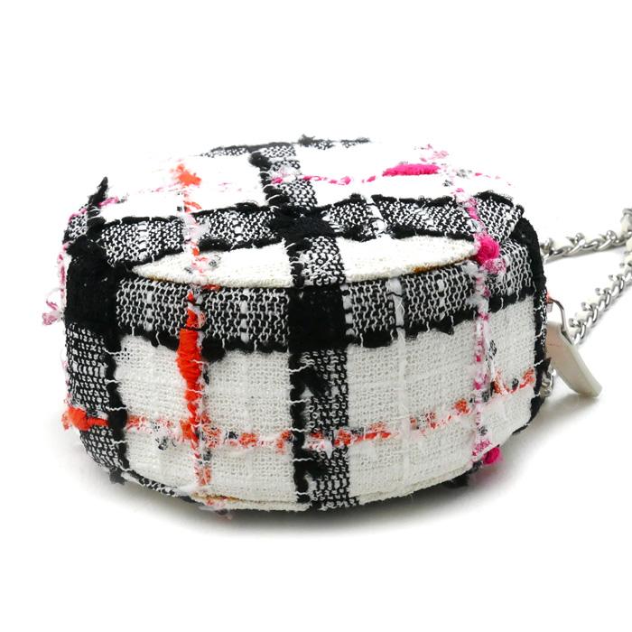 CHANEL（シャネル） ラウンド ミニ クラシック チェーンショルダー