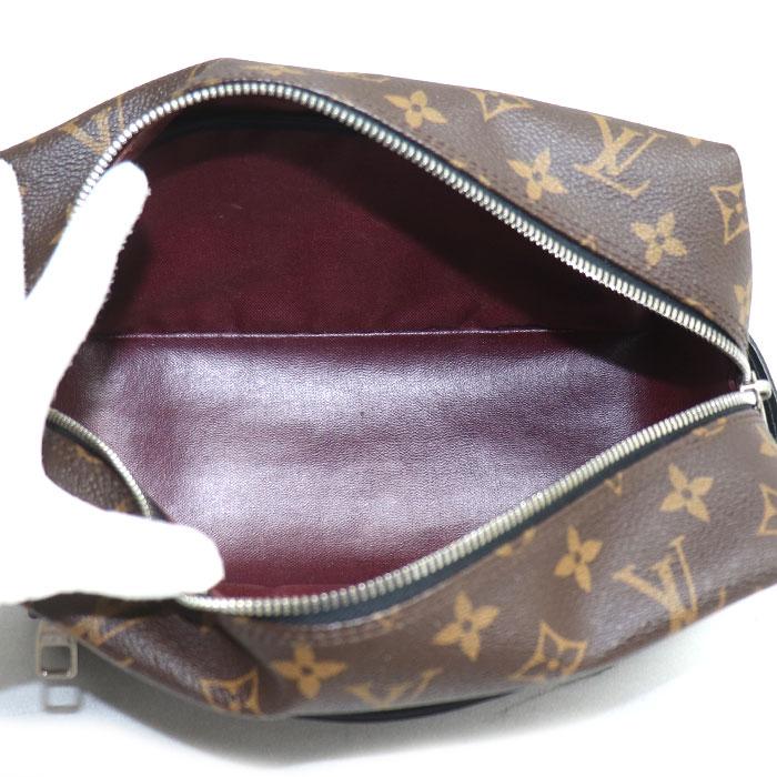 LOUIS VUITTON（ルイ・ヴィトン） トゥルース トワレ クラッチバッグ