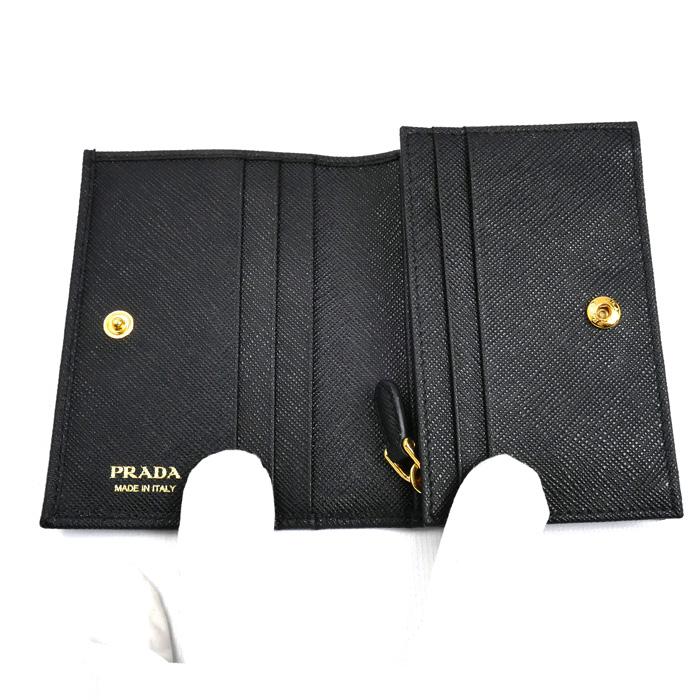 PRADA（プラダ） サフィアーノ トライアングル 二つ折り財布 ブラック