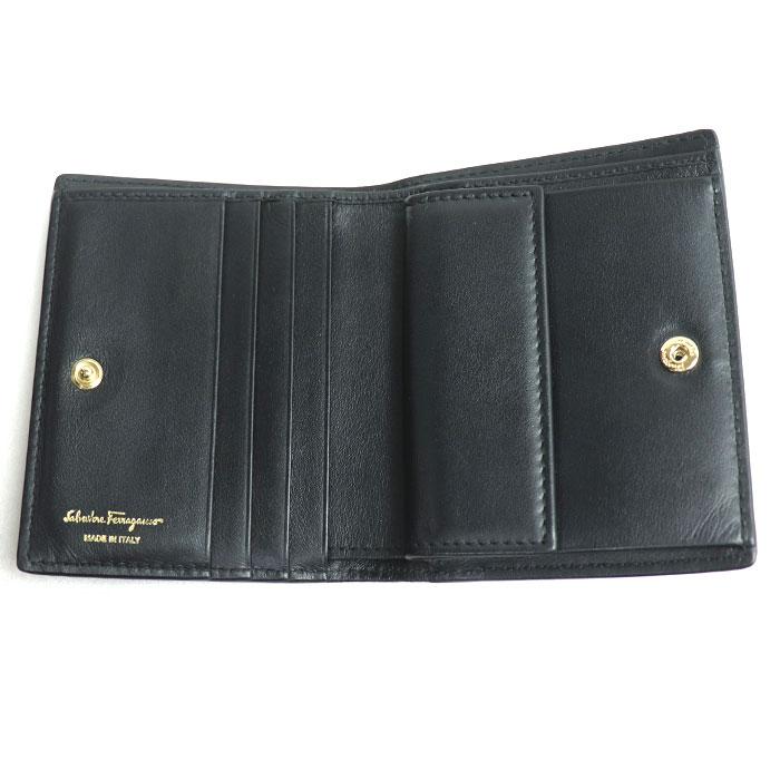 Salvatore Ferragamo サルヴァトーレフェラガモ ガンチーニ 二つ折り  