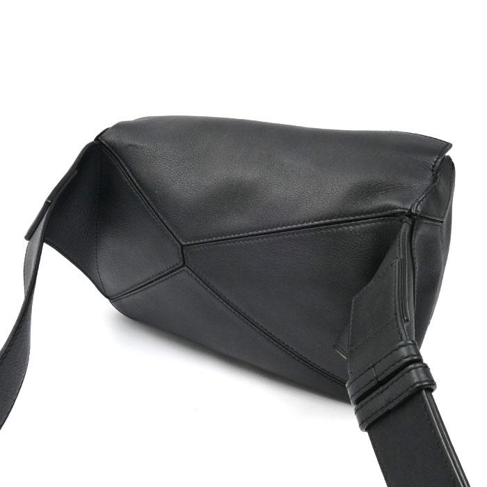 LOEWE ロエベ パズル バムバッグ スモール ボディバッグ ブラック B510P35X09 メンズ【中古】 LOEWE（ロエベ） パズル バムバッグ スモール ボディバッグ ブラック
