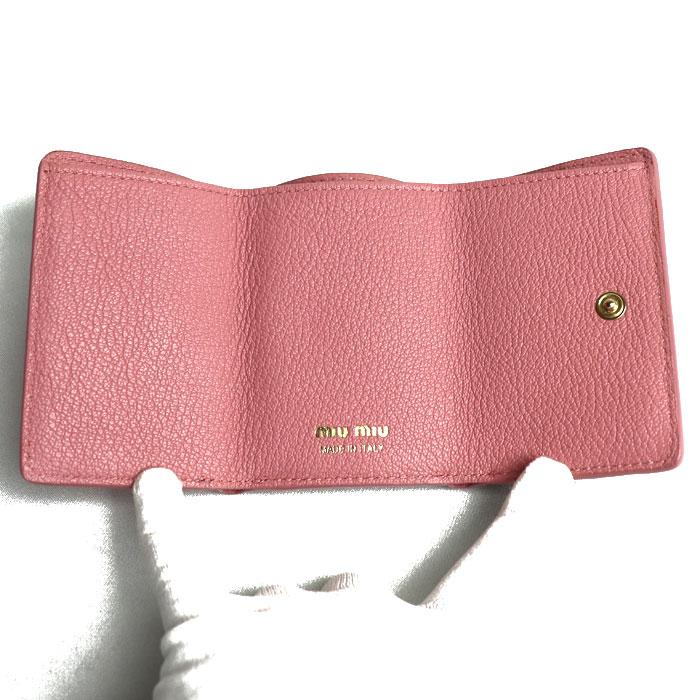 MIUMIU 三つ折財布 箱 証明書付き MIUMIU ミュウミュウ 三つ折り 財布 MADRAS マドラス 5MH021 54V