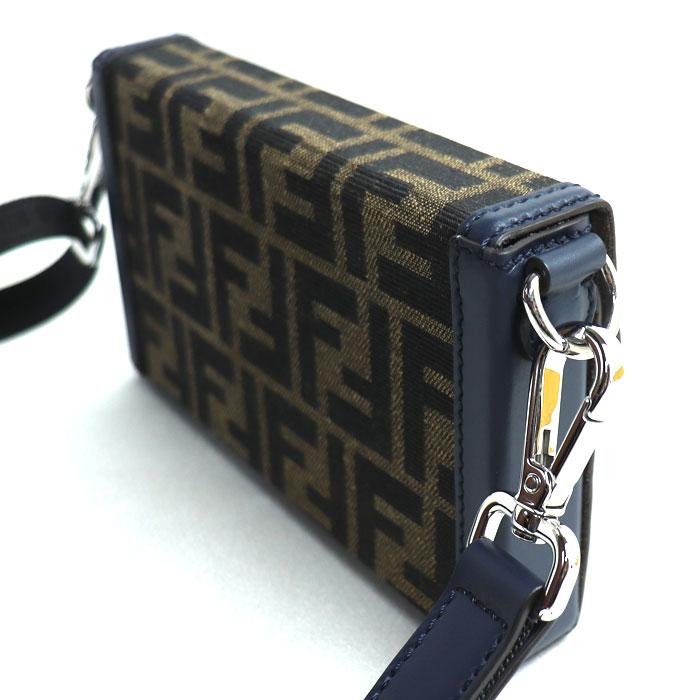 FENDI（フェンディ） バゲット ソフトトランク フォンポーチ