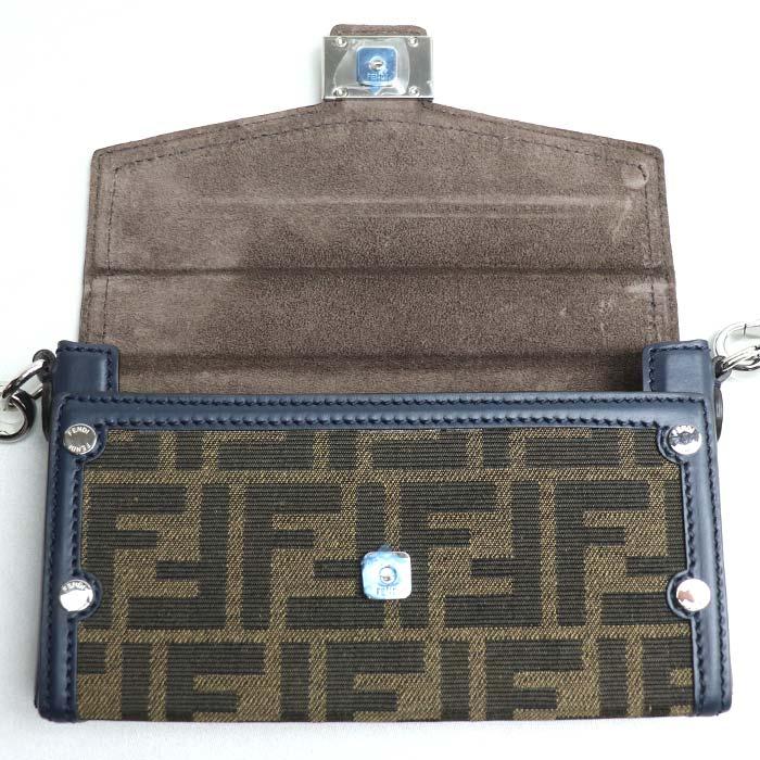 FENDI（フェンディ） バゲット ソフトトランク フォンポーチ