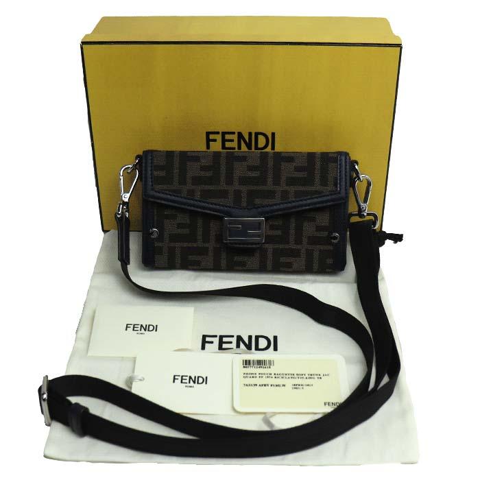 FENDI（フェンディ） バゲット ソフトトランク フォンポーチ
