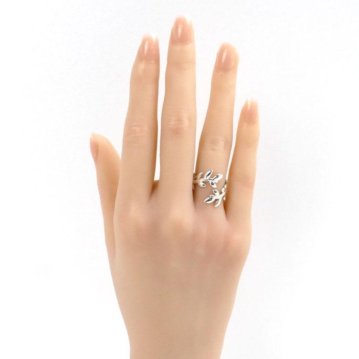 TIFFANY&Co.（ティファニー） シルバー925 オリーブ リーフ バイパス
