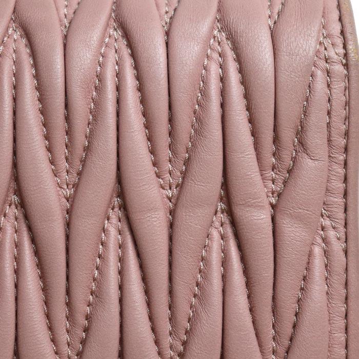 miu miu（ミュウミュウ） マテラッセ ショルダーバッグ ピンク 5MT290