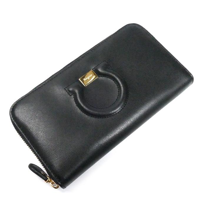 Salvatore Ferragamo サルヴァトーレフェラガモ ガンチーニ 長財布