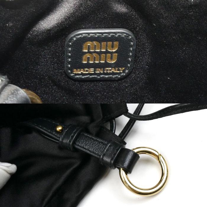 miu miu（ミュウミュウ） ダッチェス ポーチ ブラック 5NG010 2CTB