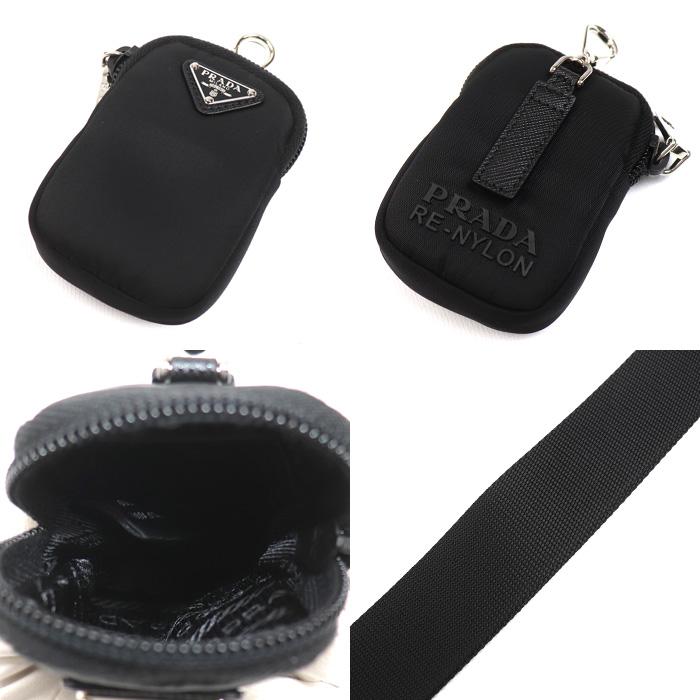 PRADA Re-Nylon ショルダーバッグ ブラック Prada Re-Nylon パデッド ショルダーバッグ | ブラック | FARFETCH JP