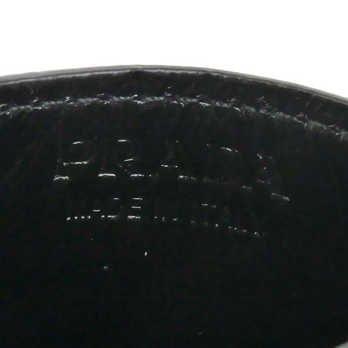 PRADA（プラダ） ソフトルックス トライアングルロゴ カードケース