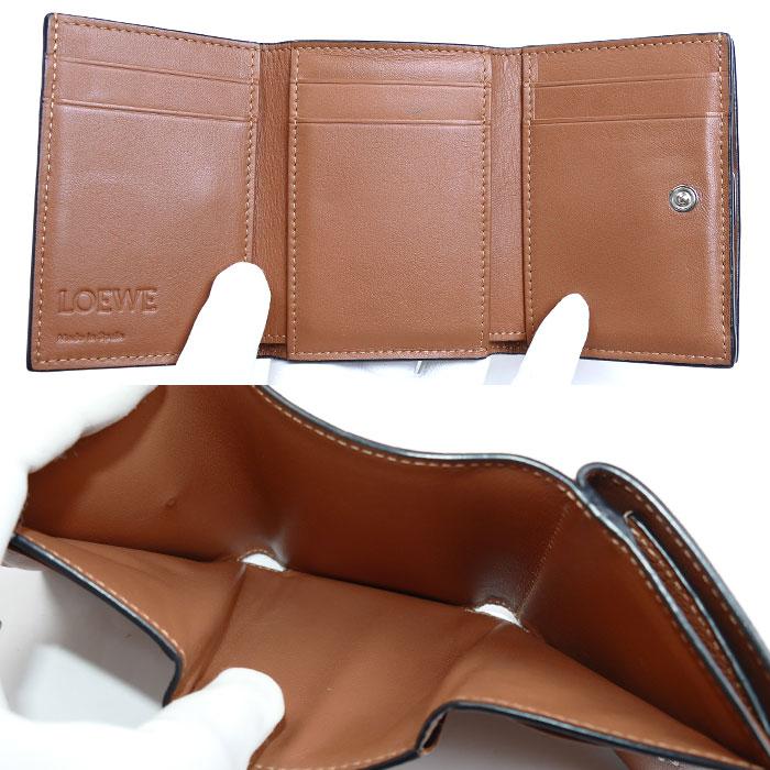 ☆LOEWE ロエベ☆アナグラム トライフォールド ウォレット☆タン☆新品 LOEWE（ロエベ） アナグラム トライフォールド ウォレット 三つ折り