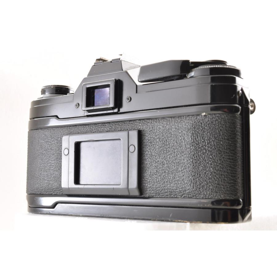 Canon AE-1 ブラック 35mm 一眼レフ フィルムカメラ ボディ +New FD 135mm F3.5 MF ポートレート 単焦点 交換レンズ キャノンの画像