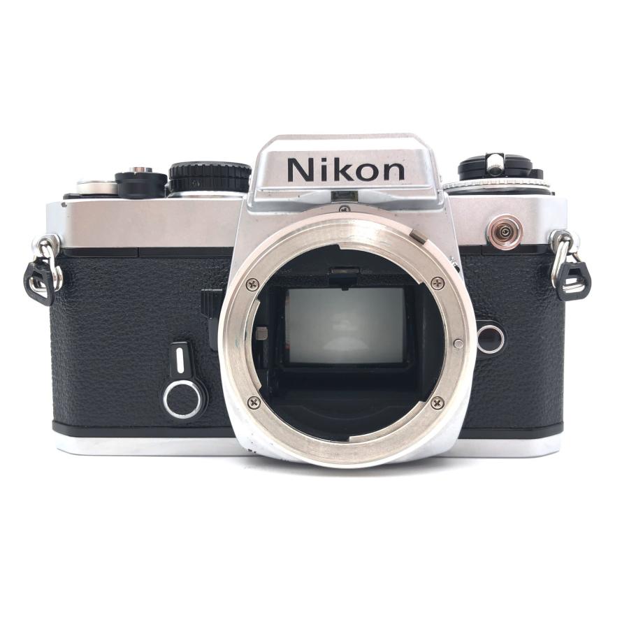 Nikon FE シルバー 35mm 一眼レフフィルムカメラ #4149/ Nikon Medical-Nikkor 120mm F/4 レンズ #4150の画像