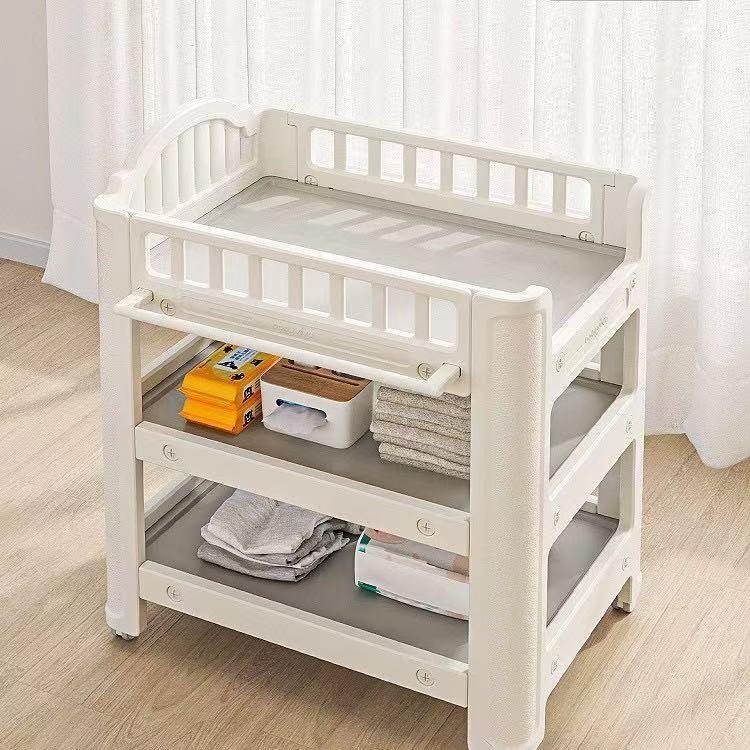 おむつ交換台 収納付き キャスター付き オムツ交換台 腰痛対策おむつ 交換台 収納付き 3層 大容量