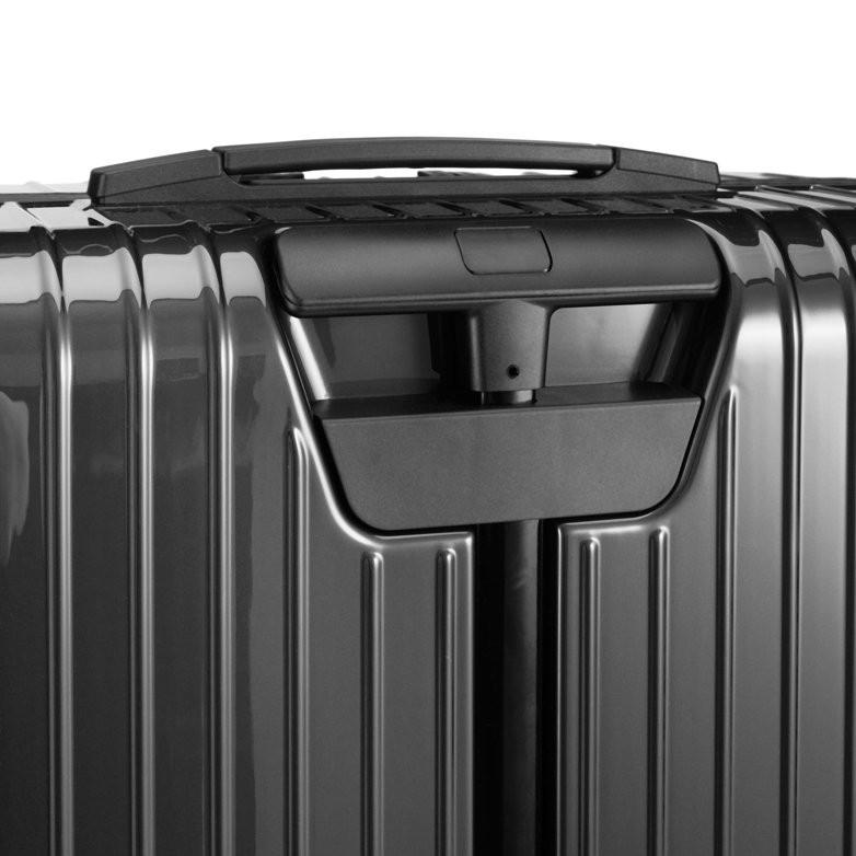 RIMOWA [正規品]送料無料 5年保証付き ESSENTIAL LITE CHECK-IN