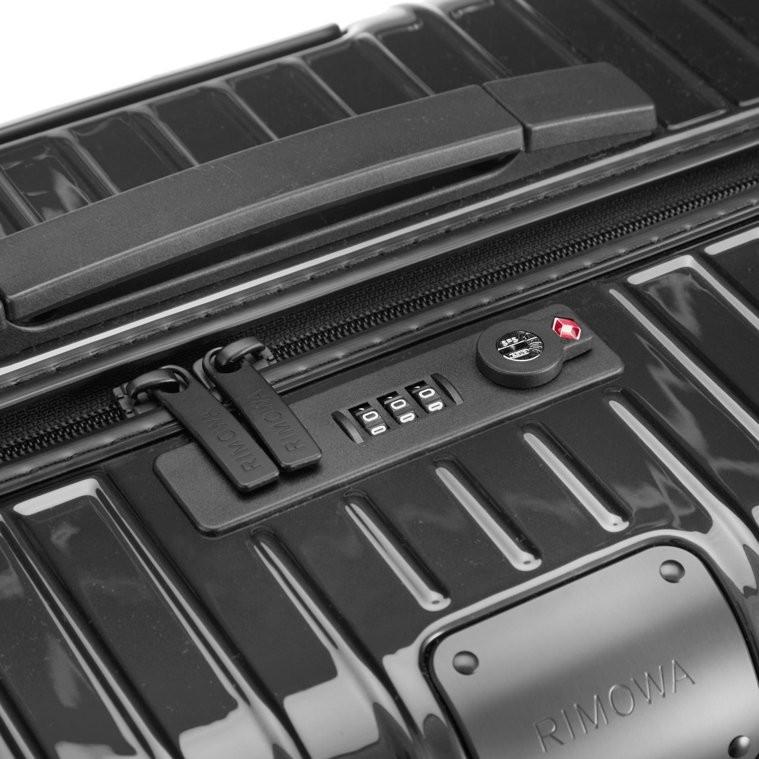 RIMOWA [正規品]送料無料 5年保証付き ESSENTIAL LITE CHECK-IN