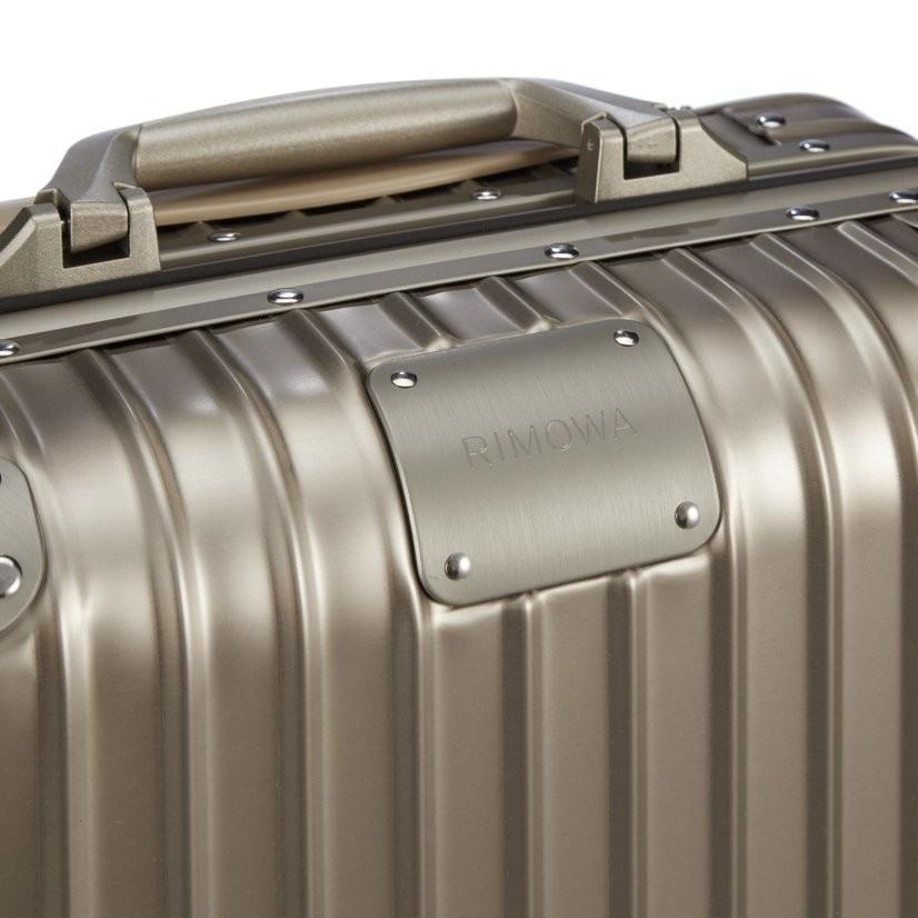 rimowa titanium cabin