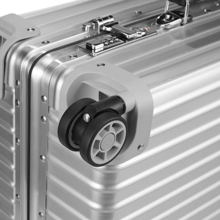 【美品】RIMOWA Classic Cabin S 機内持ち込みサイズ RIMOWA [正規品]送料無料 5年保証付き 機内持ち込みサイズ