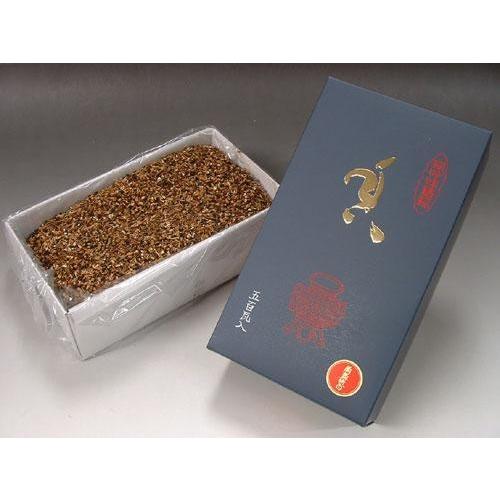 パキスタン スカルドゥ産 スフェーンの大きな結晶 (原石) 10.9g - cute