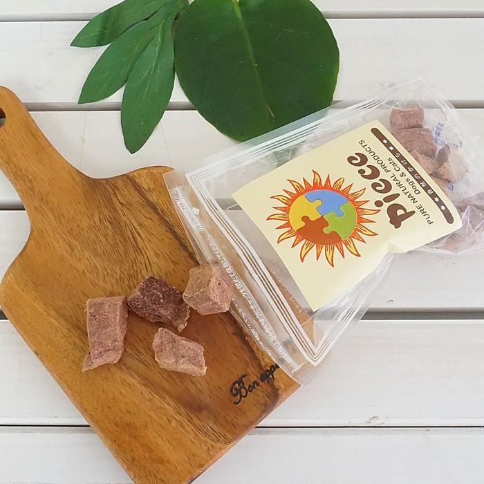 ピース フリーズドライシリーズ 馬肉 25g【無添加 おやつ ナチュラル 天然 犬 ドッグ トリーツ】 |  | 01