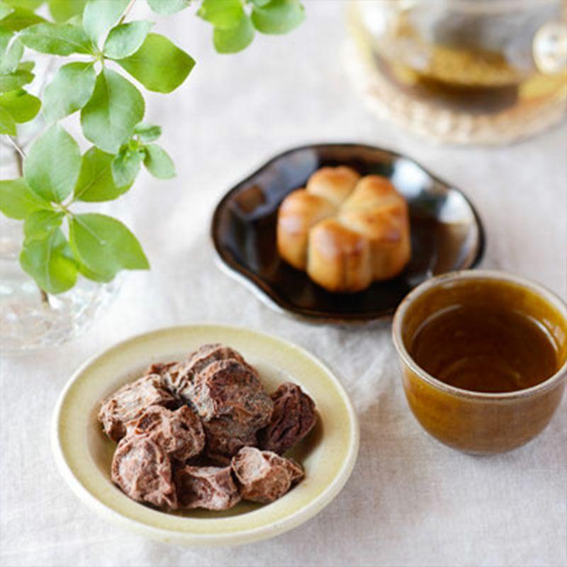 ドライフルーツ 梅干し 話梅 干し梅 ほし梅 種有り 300g 大粒 お
