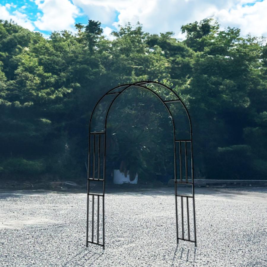 アイアン製アーチ型装飾アンティーク週末限定価格‼️ アイアン製アーチ型装飾アンティーク週末限定価格‼️