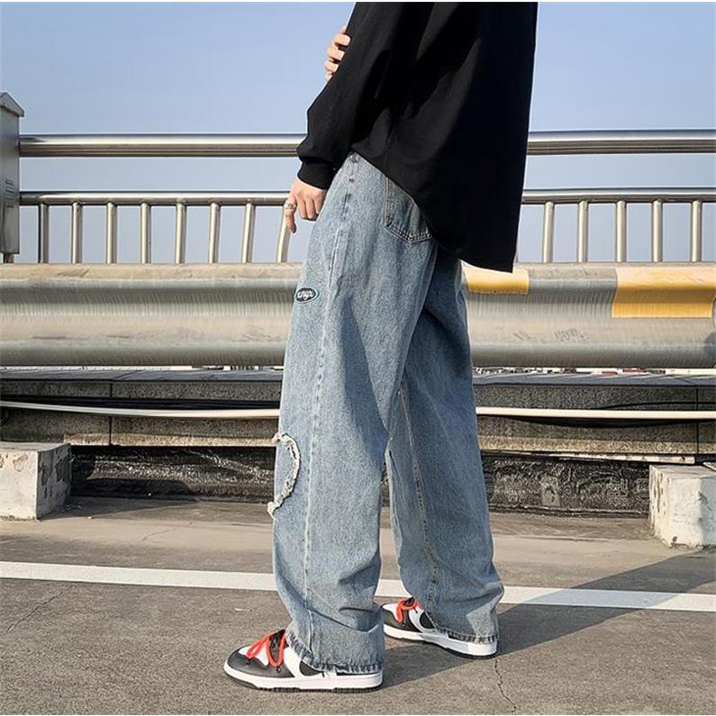 ジーンズ メンズ ジーパン デニムパンツ ロングパンツ カジュアルズボン ハート 落書 ストレート 青少年 Gパン ヒップホップ 春秋 男子ボトムス |  | 04