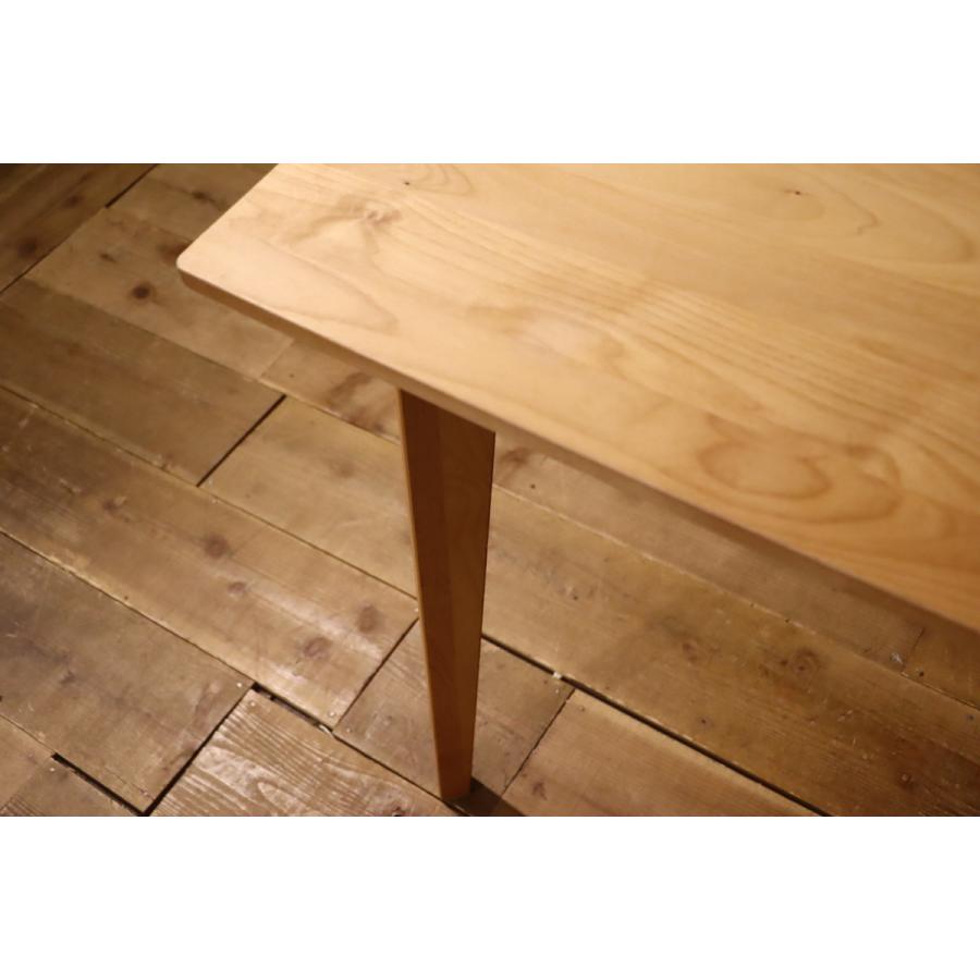 MOMO natural(モモナチュラル)の人気シリーズVIBOのダイニングテーブル