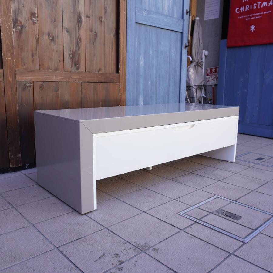 フランスの高級ブランドligne roset(リーンロゼ)社のROSETPELE フランスの高級ブランドligne roset(リーンロゼ)社のROSETPELE