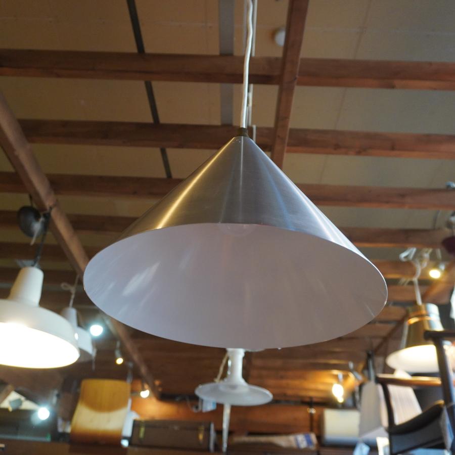 IDEE イデー BERG LAMP ベルイ ペンダントライト 天井照明 ランプ 