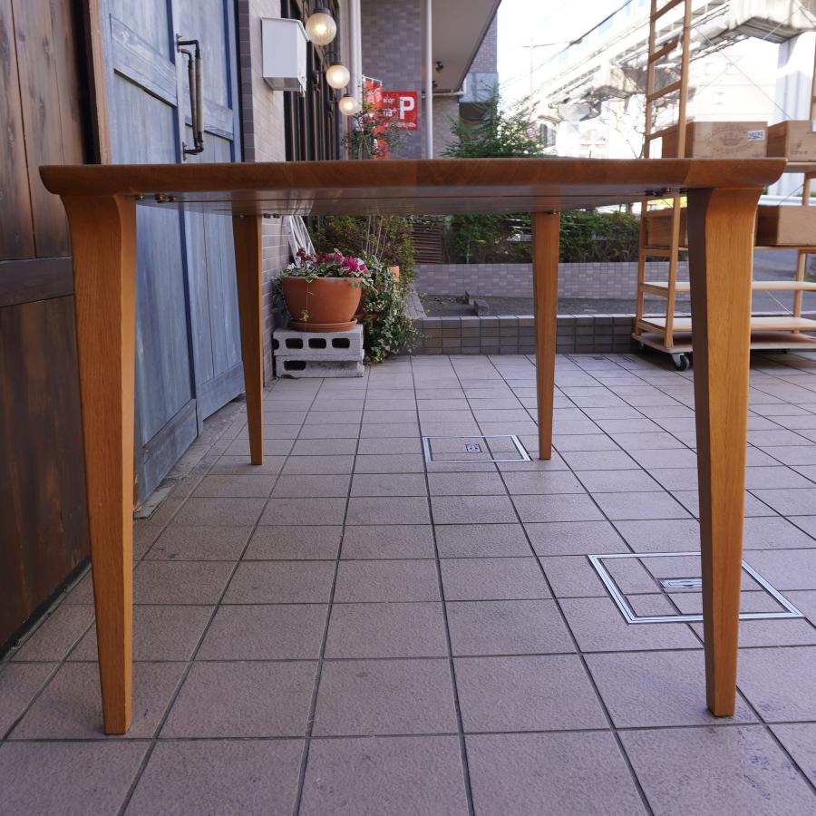 IDC OTSUKA(大塚家具)のKEN OKUYAMA(奥山清行)デザイン「ハイヒール 