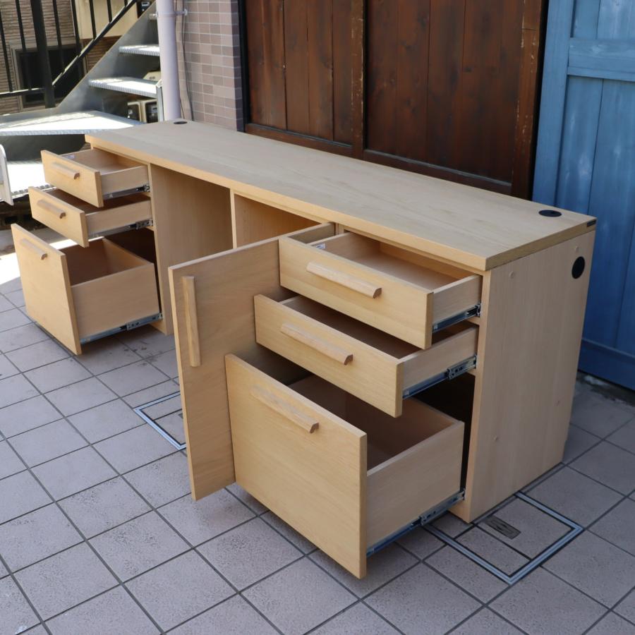 karimoku(カリモク)のLAYFREE(レイフリー)ユニット型デスクです