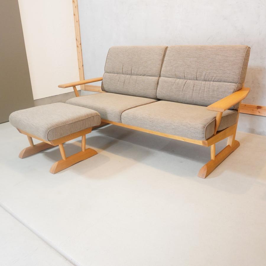 HIDA 飛騨産業 KAYA2 オーク無垢材 2人掛けソファ ラブソファー HIDA 飛騨産業 KAYA2 オーク無垢材 2人掛けソファ ラブソファー