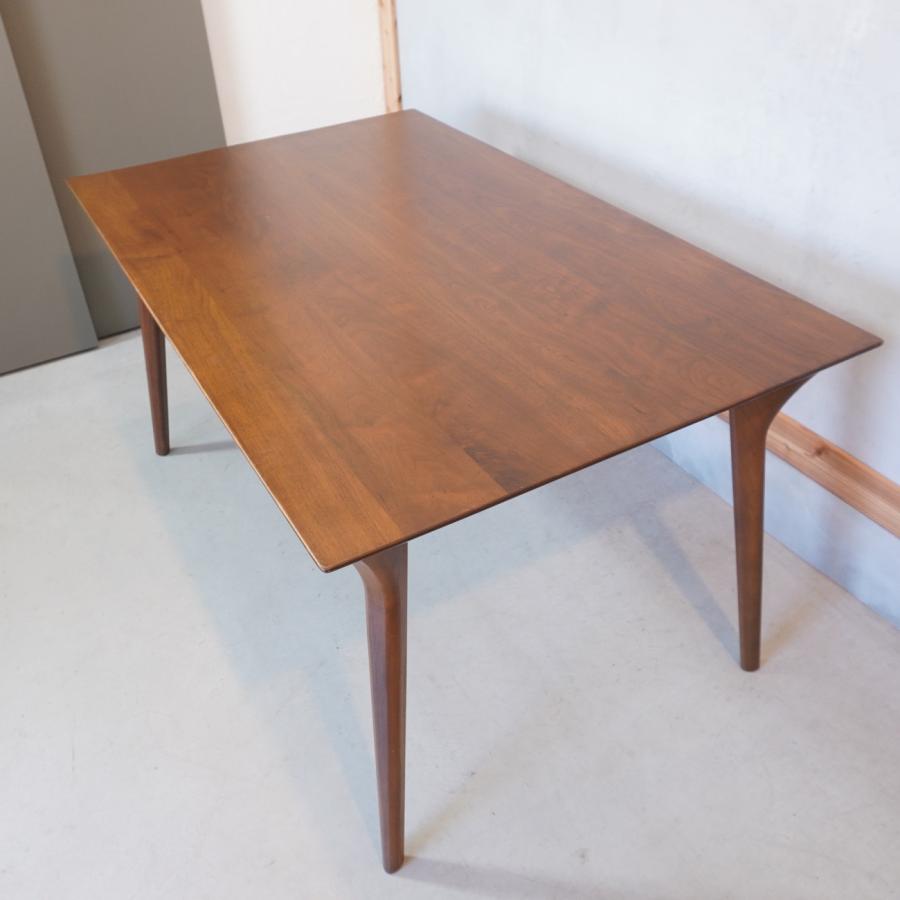 FUJI FURNITURE(冨士ファニチア)のKoti(コティ)ウォールナット材