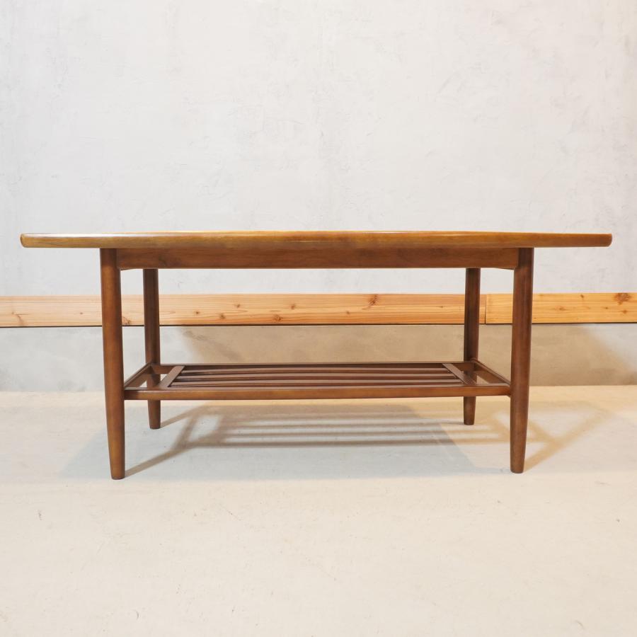 国内老舗家具メーカーkarimoku(カリモク家具)のコーヒーテーブルです 