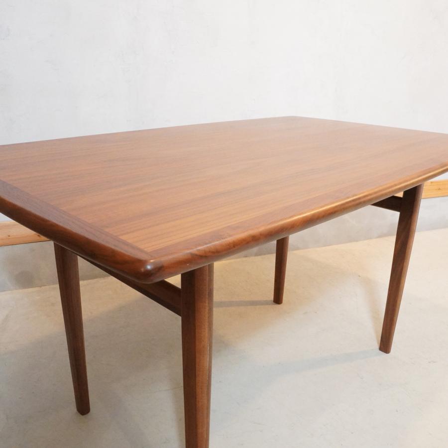 unico ウニコ NORD ノルド ウォールナット材 ダイニングテーブル  