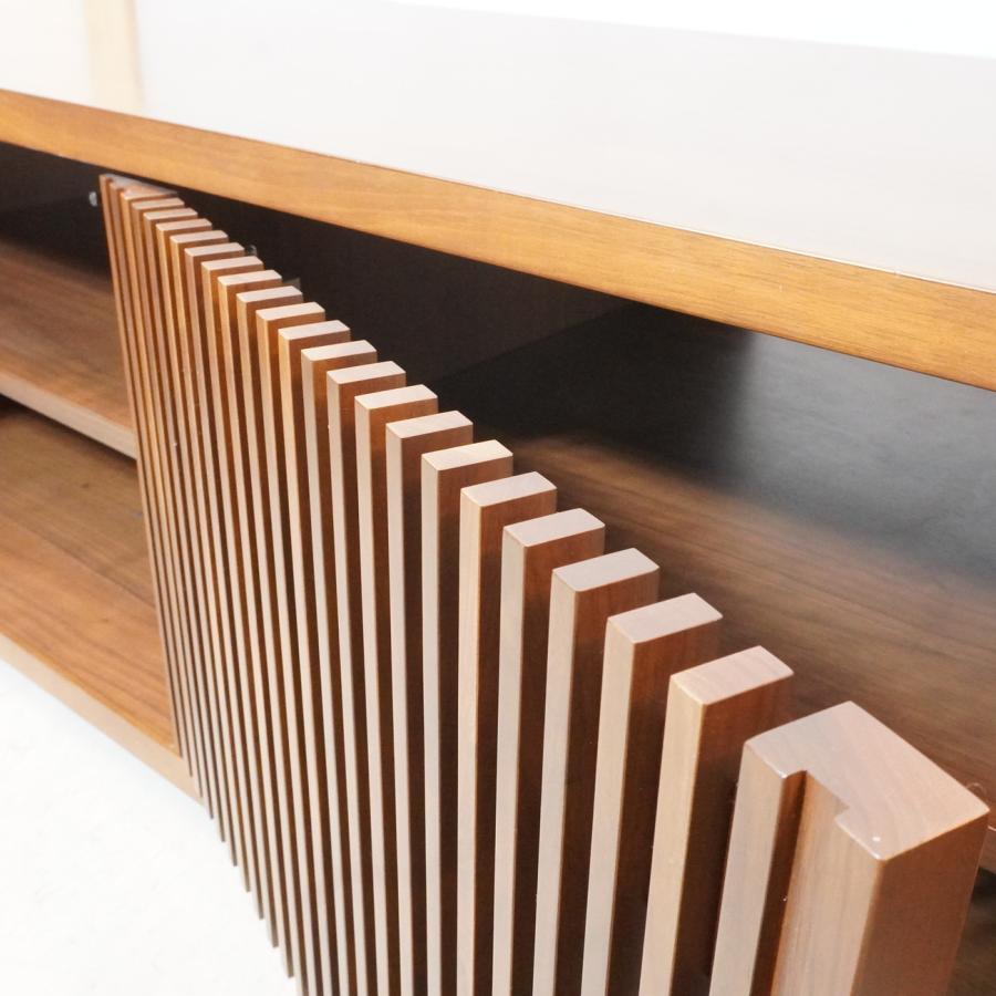 Ritzwell(リッツウェル)のモジュラータイプのTVボード UNO(ウーノ