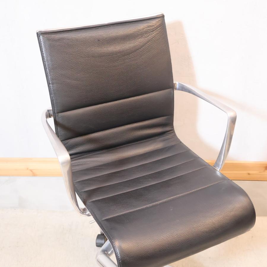 Cassina ixc. カッシーナ 本革 ローリングフレームプラス Cassina ixc. カッシーナ 本革 ローリングフレームプラス